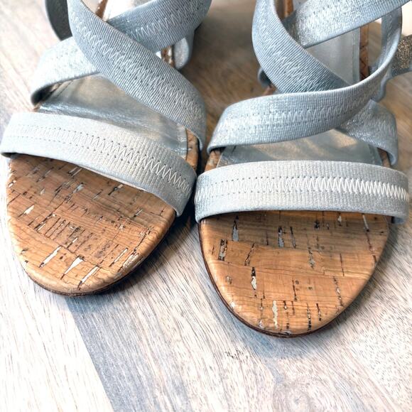 Donald J Pliner Jemi Silver Crisscross Wedge Sandals 8.5 M 8.5 Cork Heel Straps - Picture 5 of 10